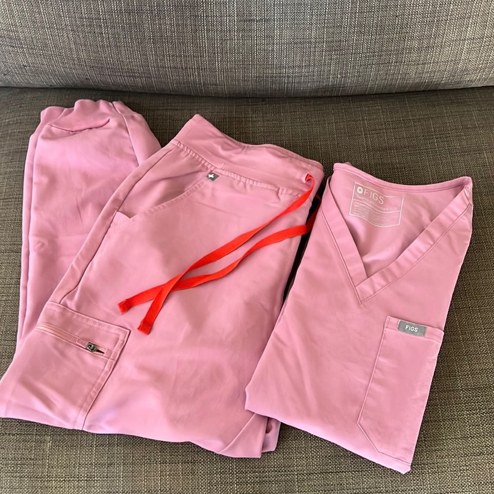 CHALK PINK. Catarina S +Zamora joggers petite med.